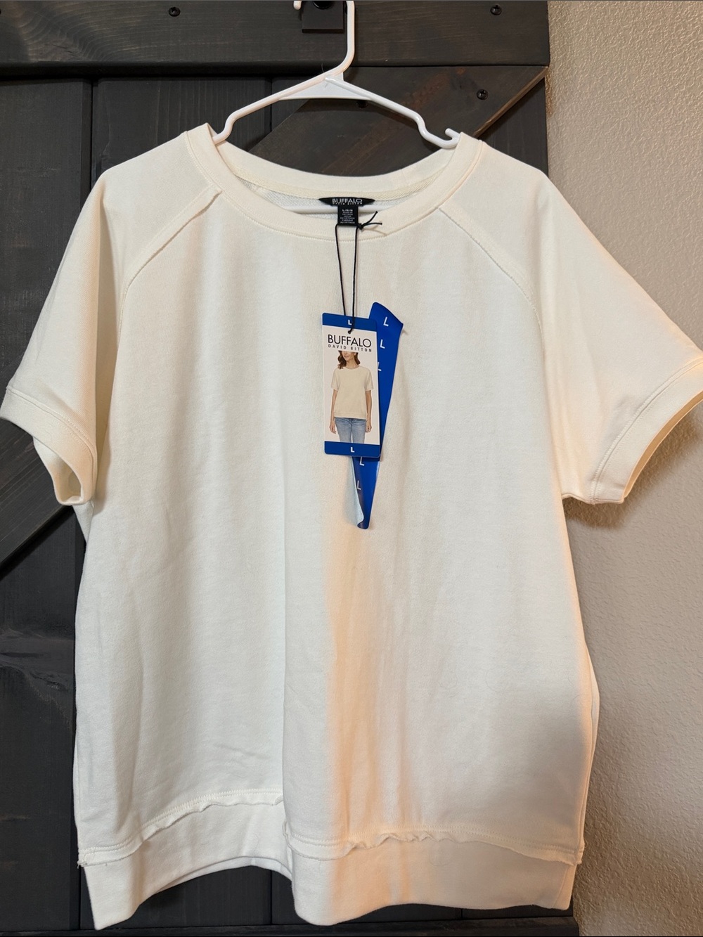 Buffalo David Bitton Cream Short Sleeve Pullover Sweatshirt
